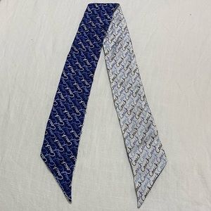 💯 Authentic Coach Silk Scarf
